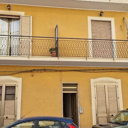 Ntonia Santa Teresa Di Riva