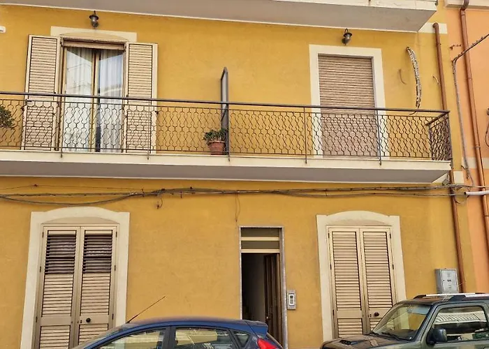 Ntonia Santa Teresa Di Riva